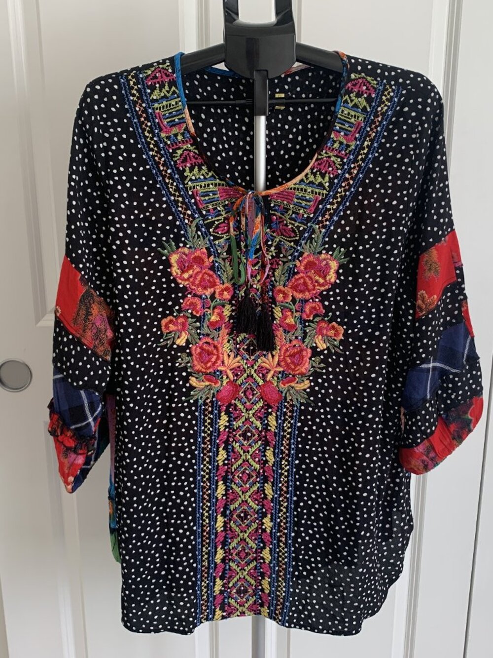 Caleoas Women's 3X Plus Multicolor Floral Embroidered V-Neck Tunic Blouse Rayon